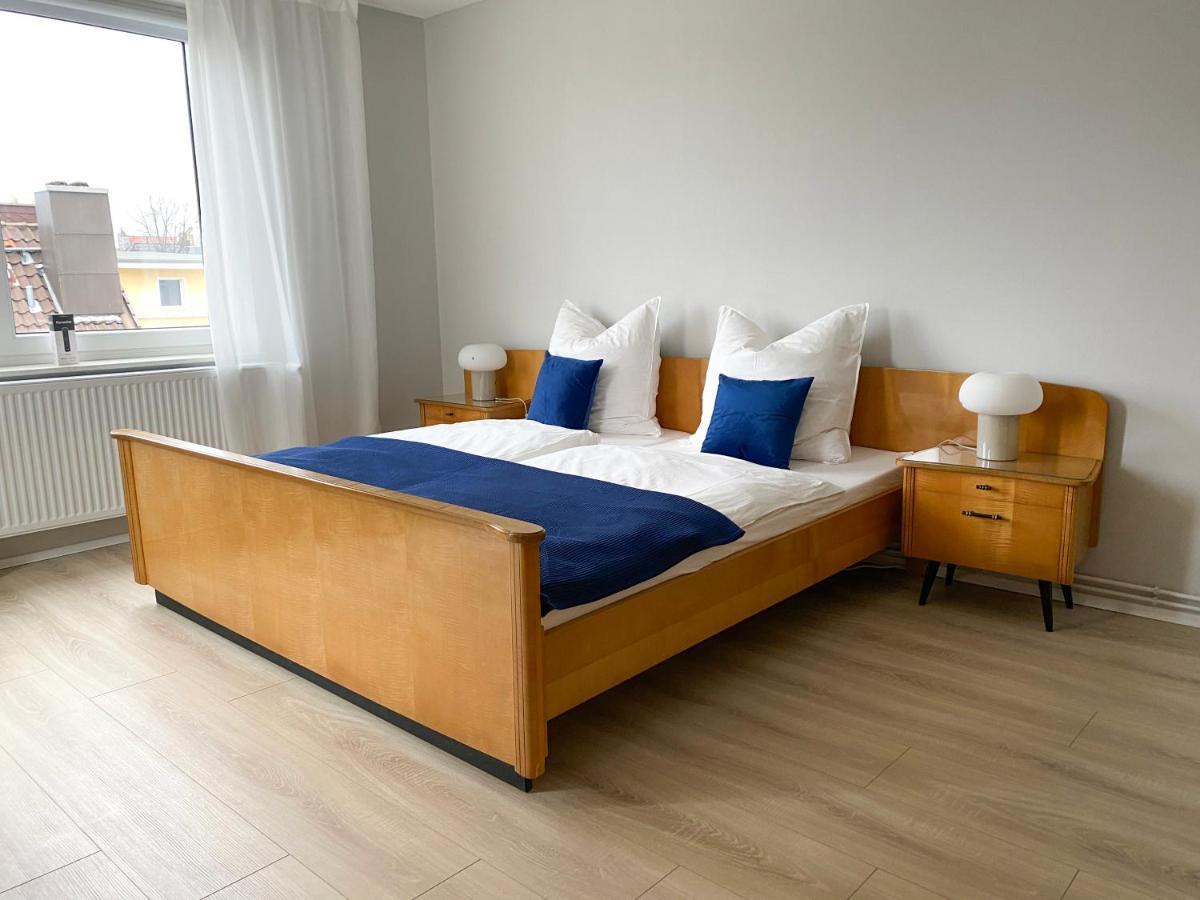 Zentrale Ferienwohnung Fuer Bis Zu 4 Personen Бремергафен Екстер'єр фото