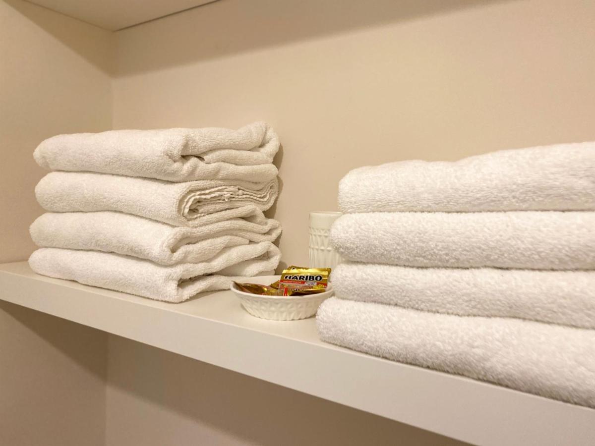 Zentrale Ferienwohnung Fuer Bis Zu 4 Personen Бремергафен Екстер'єр фото