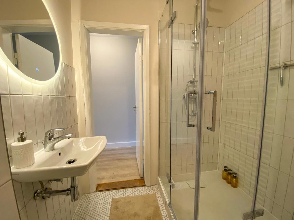 Zentrale Ferienwohnung Fuer Bis Zu 4 Personen Бремергафен Екстер'єр фото